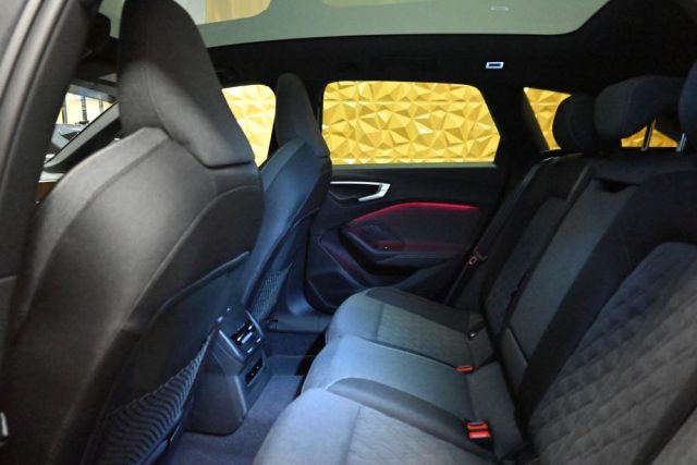 AUDI A5 AVANT TDI MHEV 204CVQ.S-TR.S-LIN - foto 29