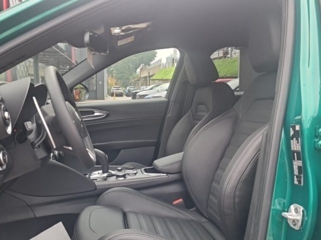 ALFA ROMEO GIULIA 2.9 V6 BI-TURBO AT8 QUADRIFOGLIO - foto 11