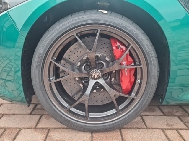 ALFA ROMEO GIULIA 2.9 V6 BI-TURBO AT8 QUADRIFOGLIO - foto 13