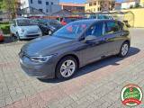 VOLKSWAGEN Golf 1.0 eTSI EVO DSG Life