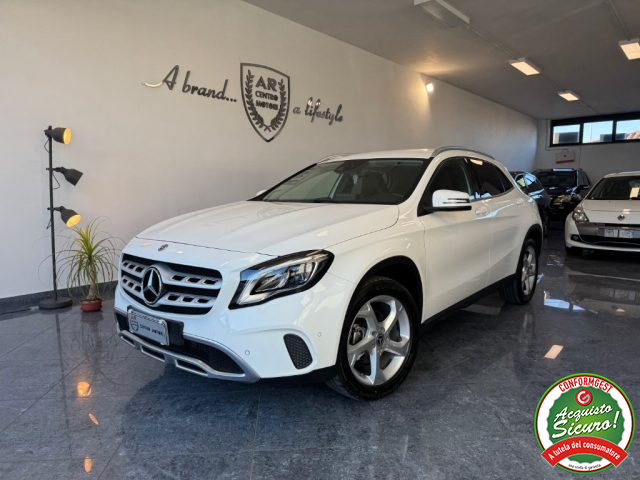 mercedes-benz gla 200 d 4matic sport edition navi led pdc da vetrina usata