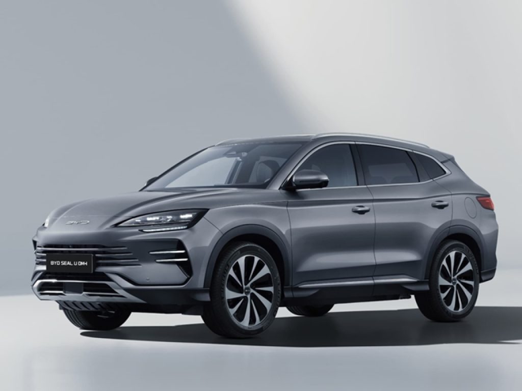 BYD Seal km 0 a Napoli, Autoscala