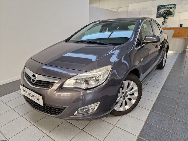 OPEL Astra Grigio metallizzato