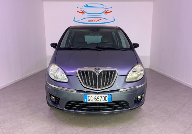 lancia musa 1.4 16v oro usata