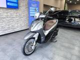 PIAGGIO Beverly 300 i.e. 300