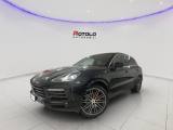 PORSCHE Cayenne 3.0 V6
