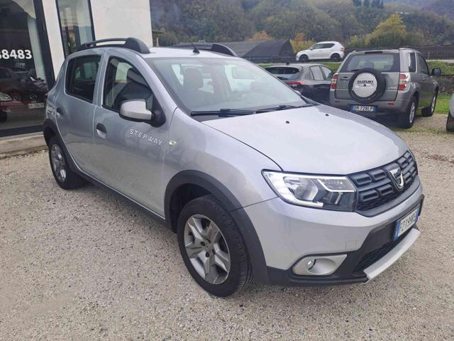 DACIA SANDERO STEPWAY 1.5 BLUE DCI 95 CV COMFO - foto 24
