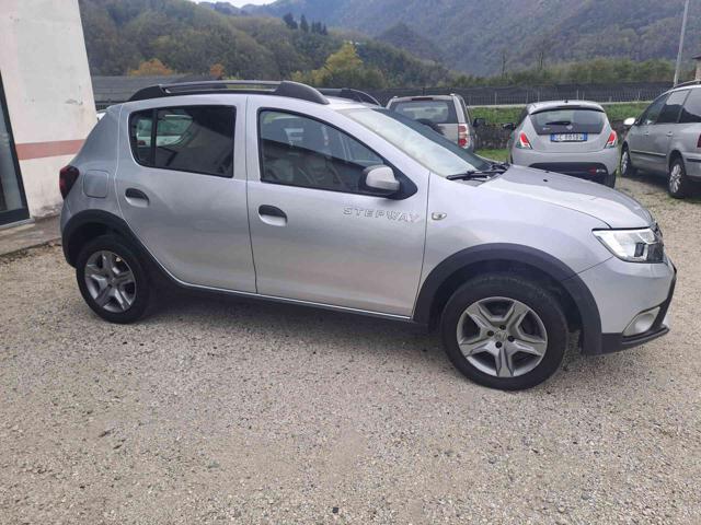 DACIA SANDERO STEPWAY 1.5 BLUE DCI 95 CV COMFO - foto 35