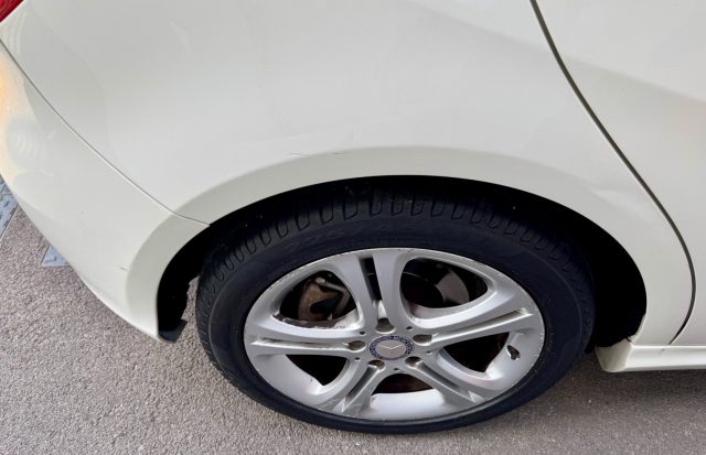 MERCEDES-BENZ A 180 D AUTOMATIC SPORT - foto 28