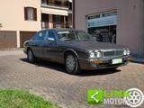 DAIMLER Six LWB 4.0L GUIDA A DESTRA
