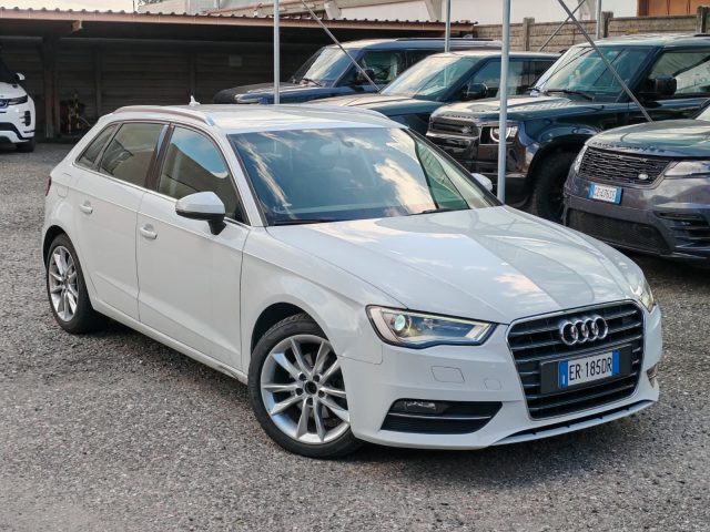 AUDI A3 Bianco pastello