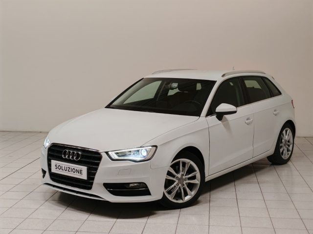 AUDI A3 Bianco pastello