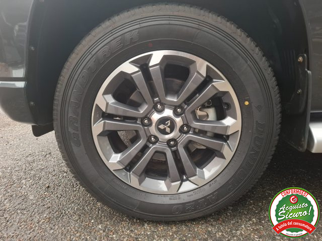MITSUBISHI L200 2.3 D CLUB CAB 4X4 SUPER SELECT  - foto 8