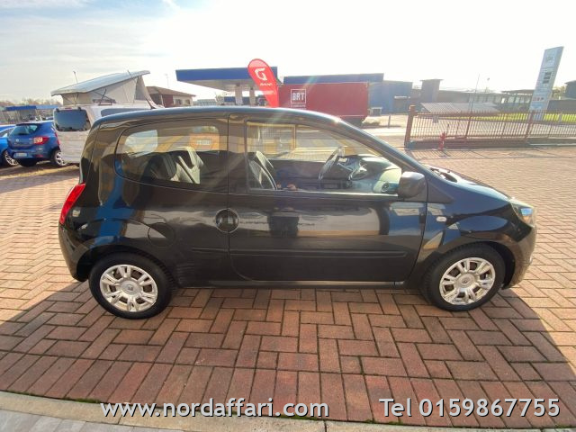 RENAULT Twingo - foto: 6