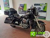 HARLEY-DAVIDSON FLHTCU Ultra Classic Electra Glide .