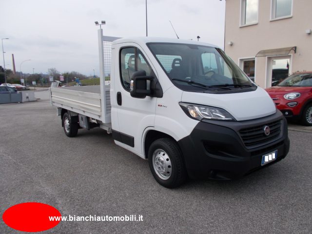 fiat ducato 35 2.3 mjt 140cv plm cabinato usata