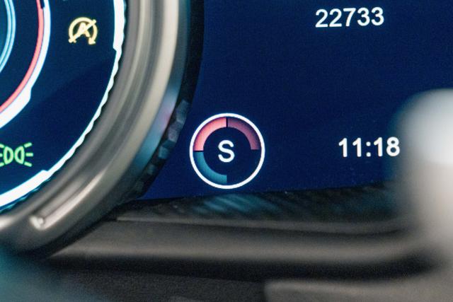 ASTON MARTIN DB11 V12 COUPE 5.2 V12 AMR AUTO - foto 46