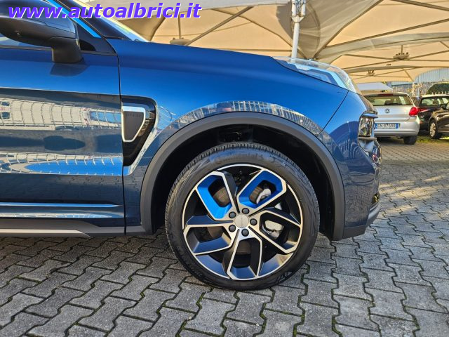 LYNK & CO 01 PHEV - foto 9