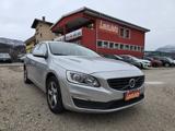 VOLVO V60 D4 AWD Geartronic Kinetic