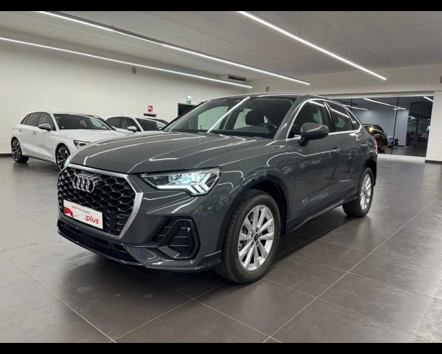 audi q3 spb 45 tfsi e s tronic business plus usata