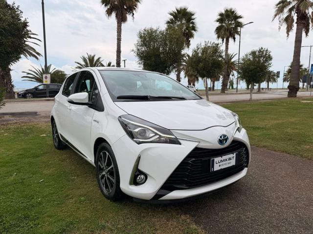 toyota yaris 1.5 hybrid 5 porte business usata
