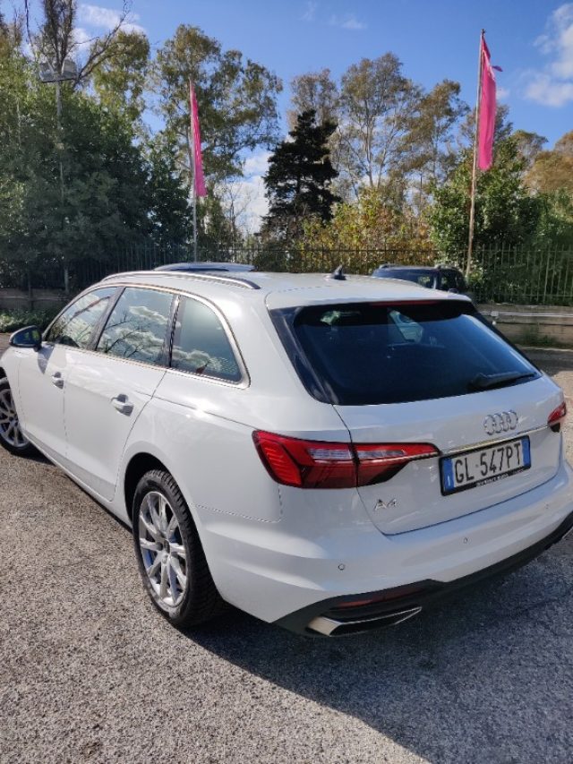 AUDI A4 AVANT 30 TDI/136 CV S TRONIC BUS - foto 7