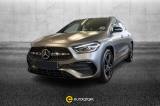 MERCEDES-BENZ GLA 200 Automatic Premium