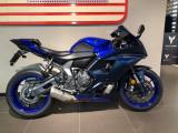 YAMAHA YZF 750 R7 Sportiva