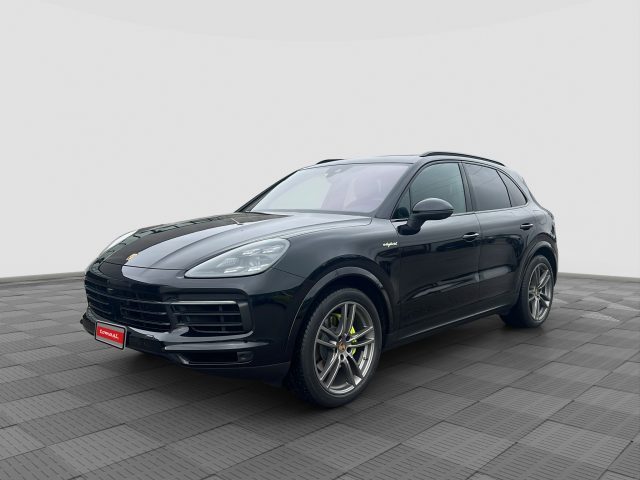 porsche cayenne cayenne e-hybrid usata