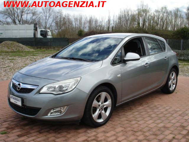 opel astra 1.7 cdti 110cv 5 porte cosmo usata