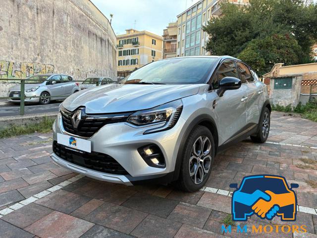 renault captur e-tech techno fast track 145 cv usata