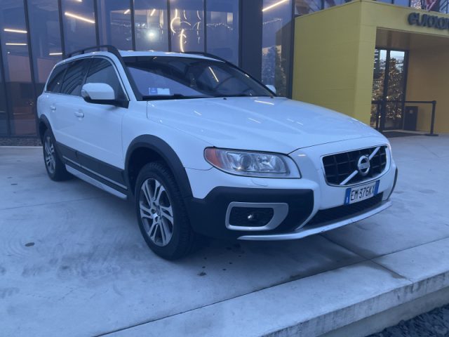 volvo xc70 d5 awd geartronic momentum usata