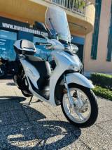HONDA SH 150 TUTTO INCLUSO ANCHE PASSAGGIO!