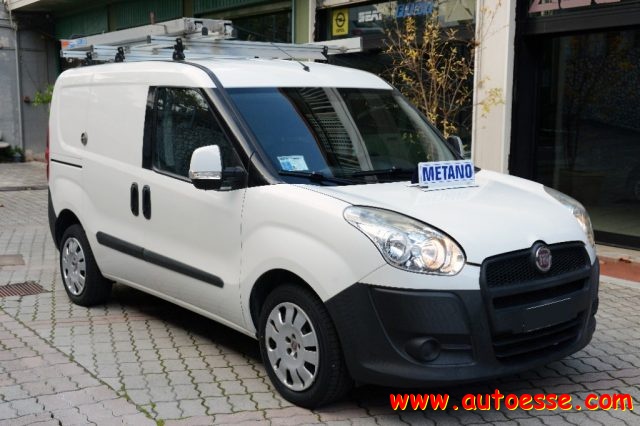 fiat doblo dobl 1.4 t-jet natural power pc-tn cargo lamierat usata