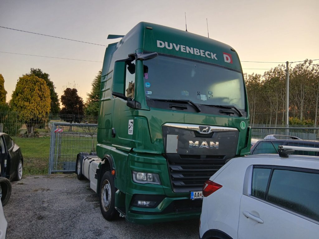 Immagine di MAN Other