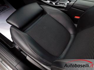 MERCEDES-BENZ CLA 200 usata, con Schermo multifunzione interamente digitale