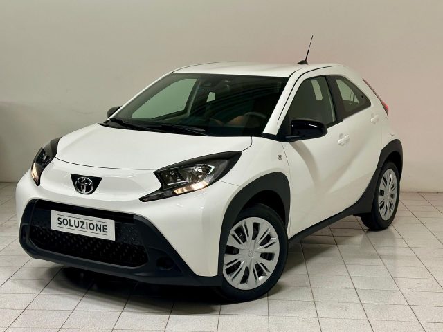 TOYOTA Aygo X Bianco pastello