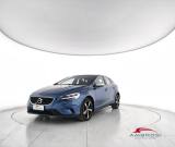 VOLVO V40 D2 R-design