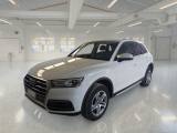 AUDI Q5 35 TDI quattro S tronic Design