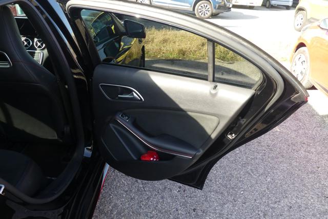 MERCEDES-BENZ A 200 D AUTOMATIC PREMIUM - foto 45