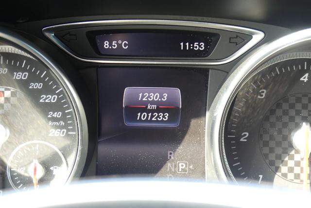 MERCEDES-BENZ A 200 D AUTOMATIC PREMIUM - foto 22