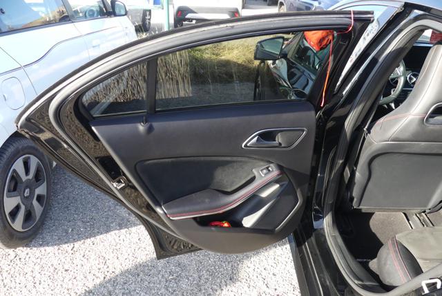MERCEDES-BENZ A 200 D AUTOMATIC PREMIUM - foto 42