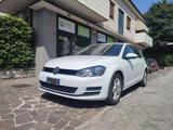 VOLKSWAGEN Golf confortline