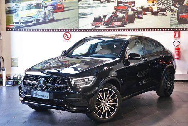 MERCEDES-BENZ GLC 300 Nero Ossidiana metallizzato
