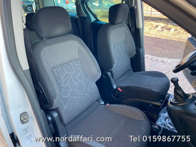 PEUGEOT Partner - foto: 21