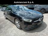 MERCEDES-BENZ A 180 D AUTOMATIC PROGRESSIVE CARPLAY CAM LED
