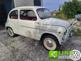 FIAT 600 .