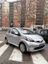 TOYOTA Aygo 1.0 12V VVT-i 3 porte Sol