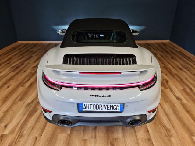 PORSCHE 911 TURBO S CABRIOLET 650 CV - foto 3