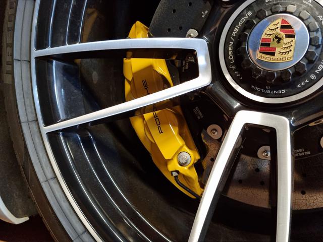 PORSCHE 911 TURBO S CABRIOLET 650 CV - foto 29